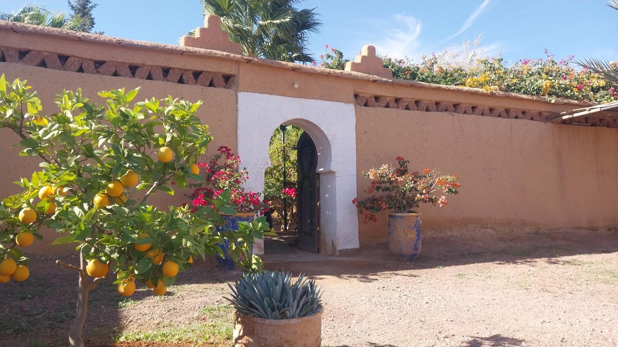 Auberge Bassou Nkob Kültér fotó